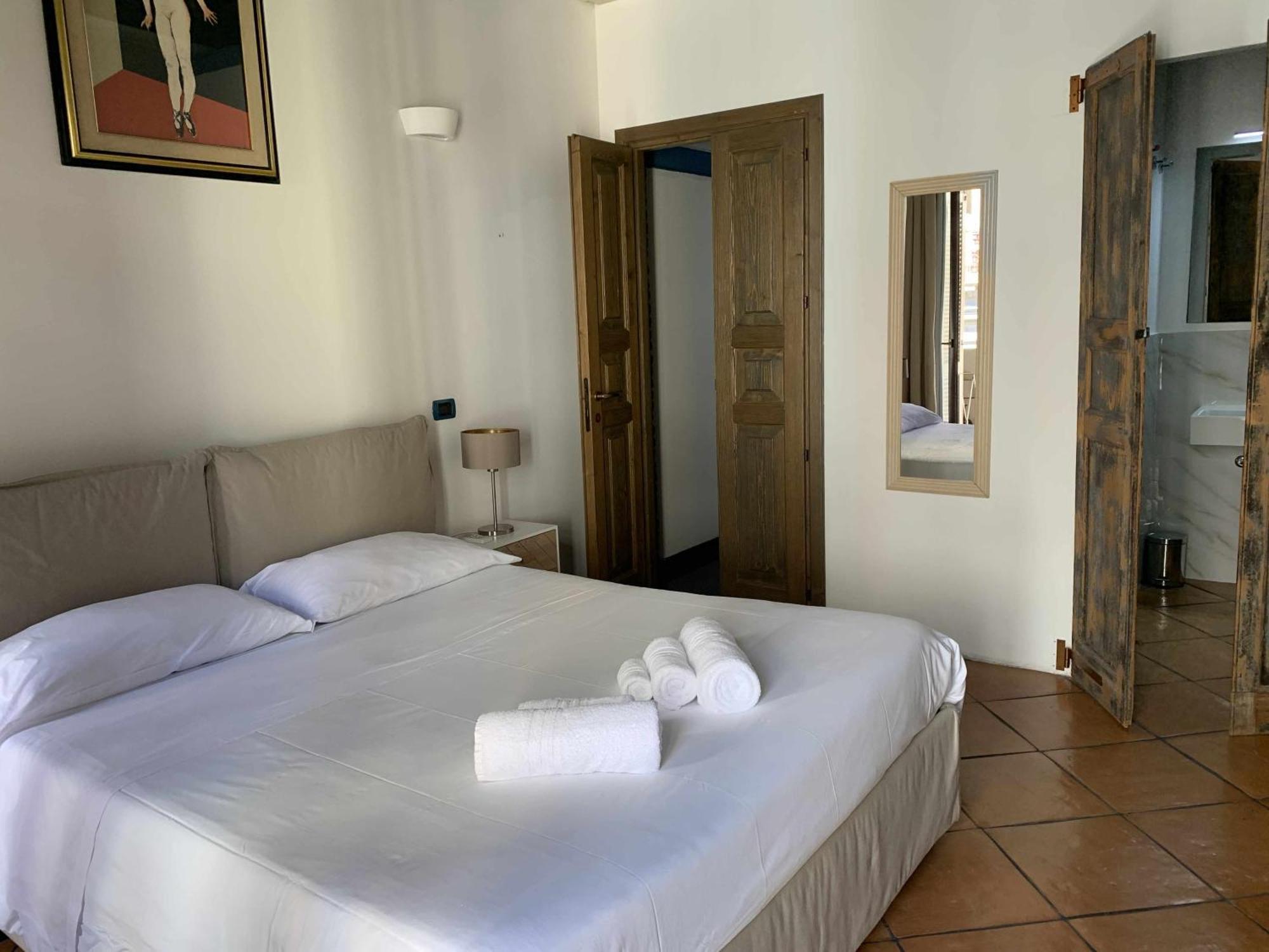 C&O Savoia Deluxe Rooms كالياري المظهر الخارجي الصورة