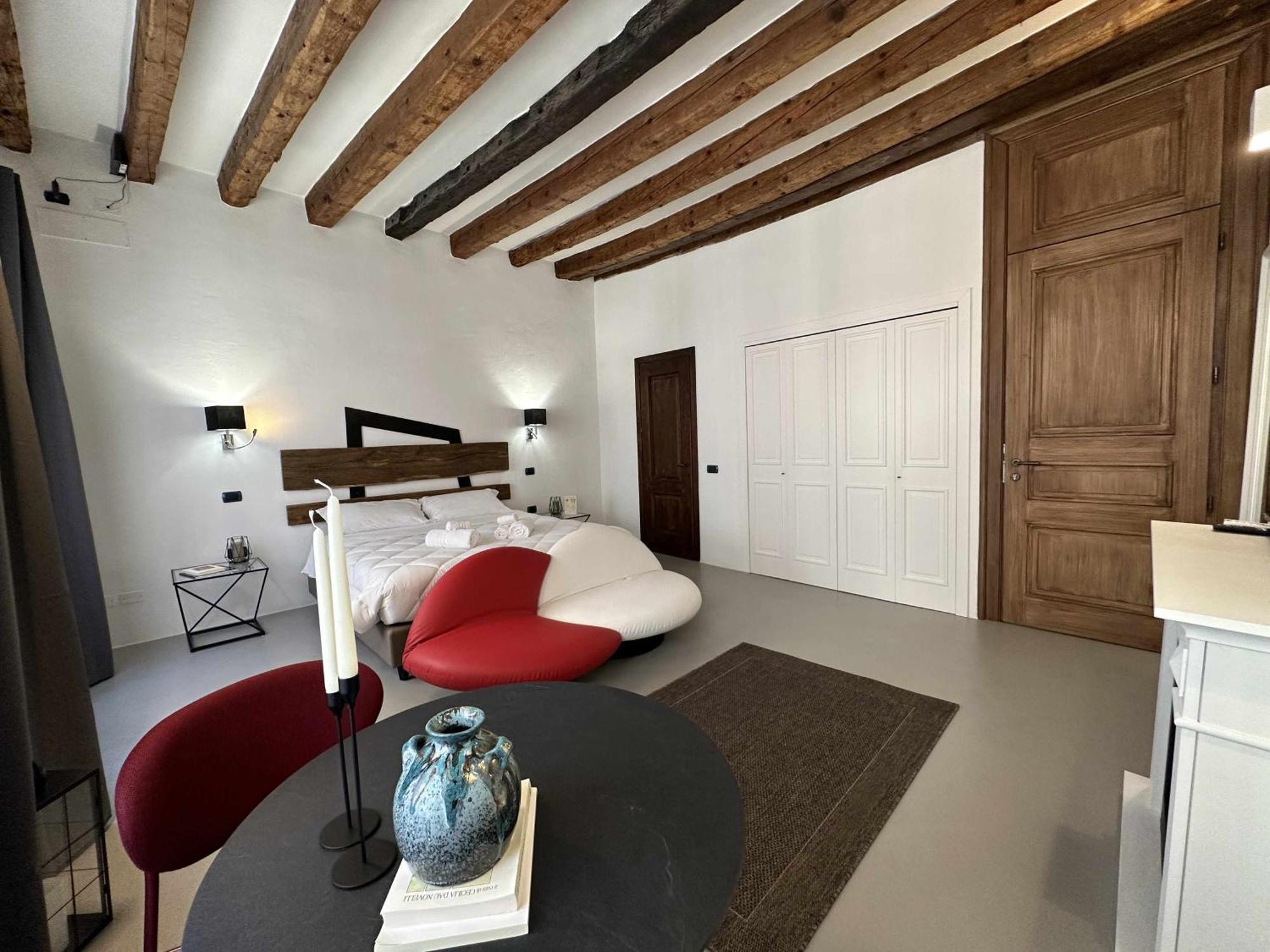 C&O Savoia Deluxe Rooms كالياري المظهر الخارجي الصورة